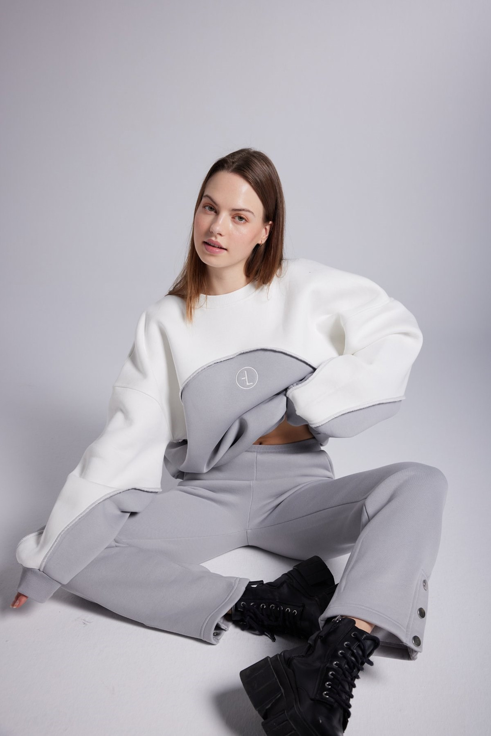 Nola Sweatshirt Gray