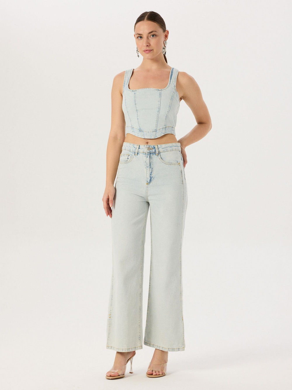 Jean Büstiyer - İndigo