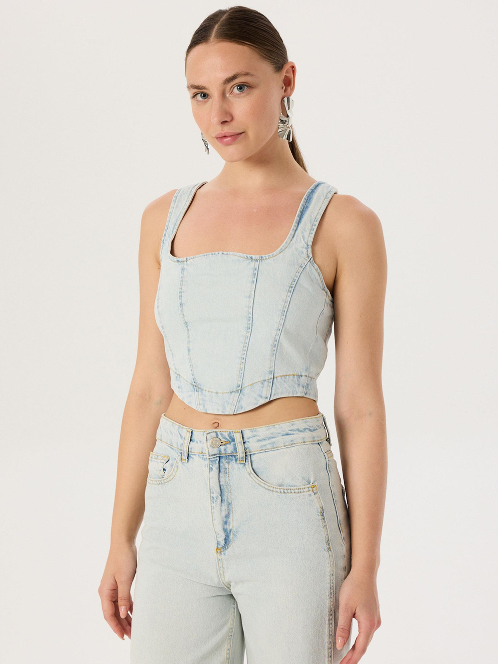 Jean Büstiyer - İndigo