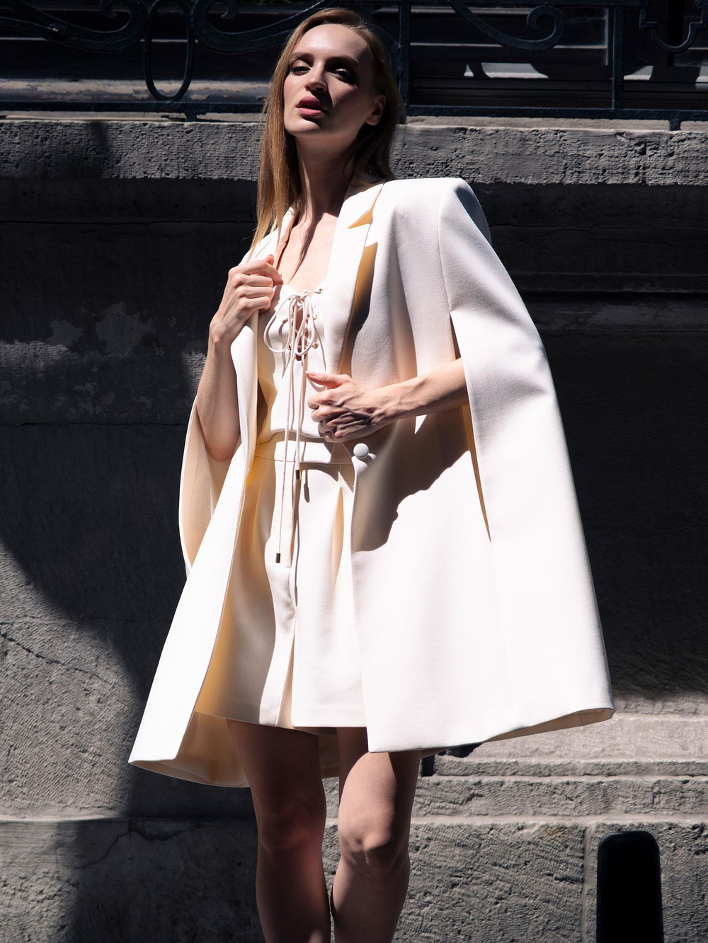 Krep Özel Tasarım Şık Pelerin Ceket - Ekru