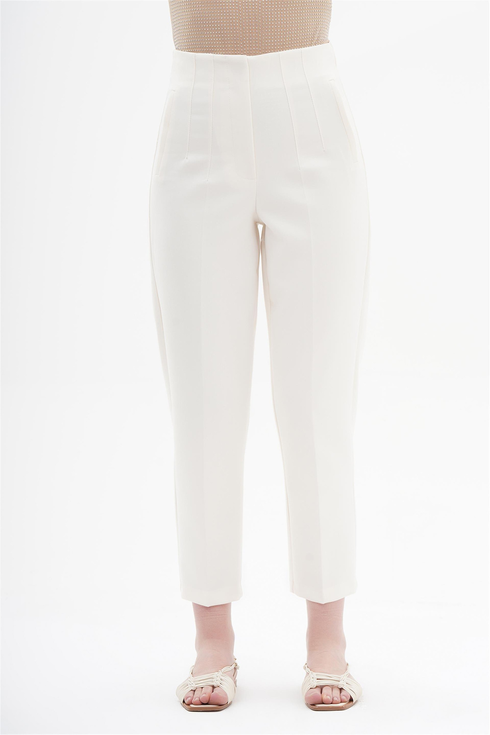 Bg  Dart Detailed Wrist Length Pants