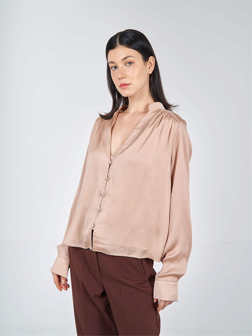 Wholesale Double Layered Long Sleeve Blouse