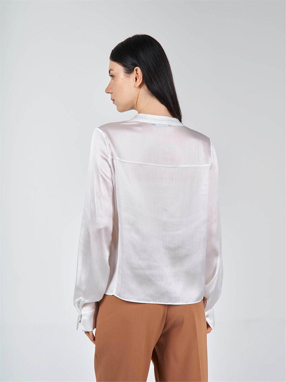 Wholesale Double Layered Long Sleeve Blouse