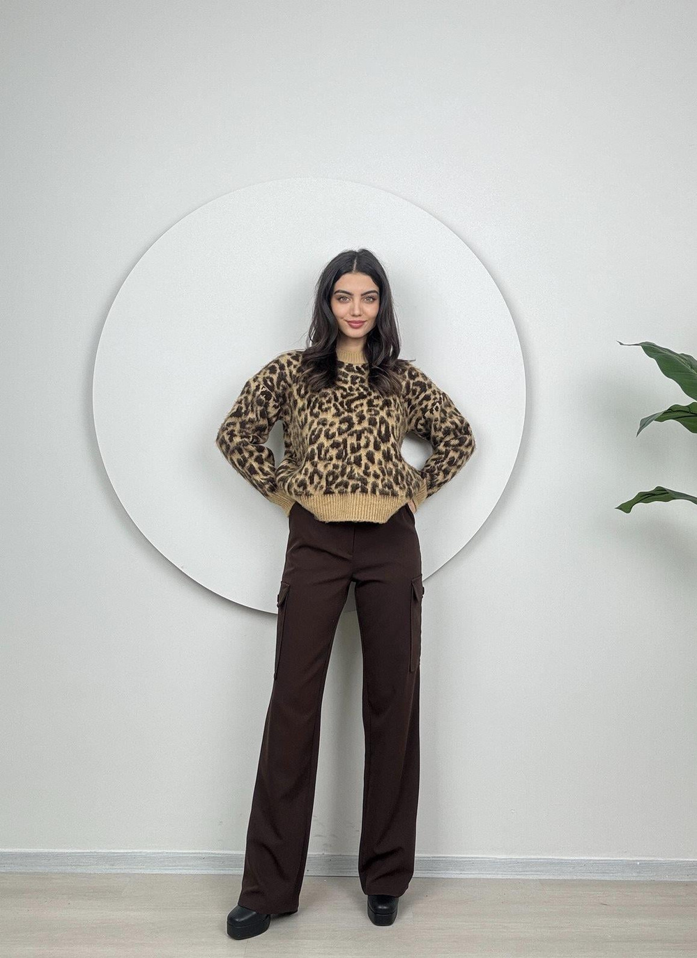 Wholesale Leopard Print Sweater