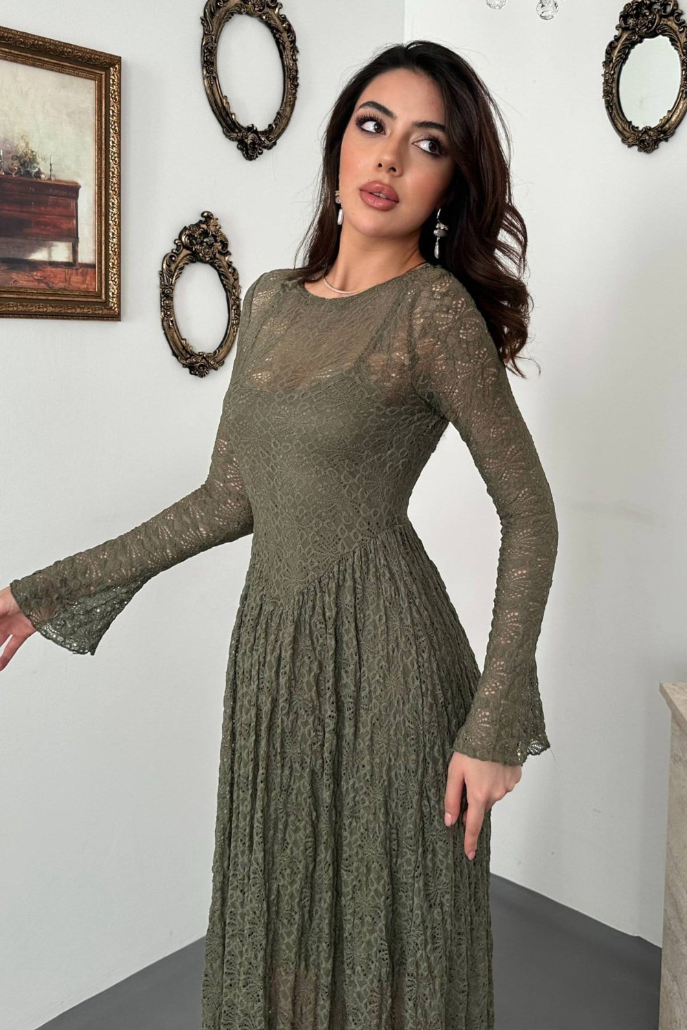 Wholesale Khaki Long-Sleeve Lace Dress
