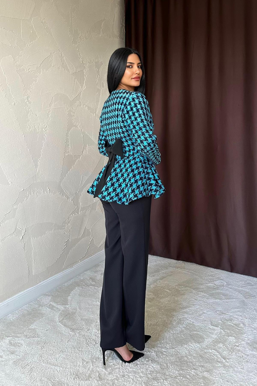 Wholesale Blue Back-Bow Detail Blazer