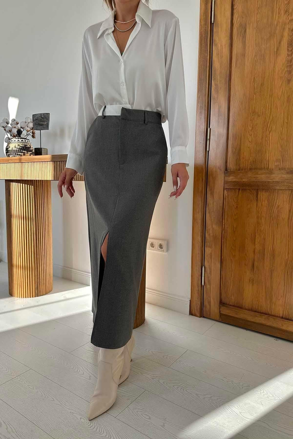 Wholesale Gray Polyviscose Skirt with Front Slit
