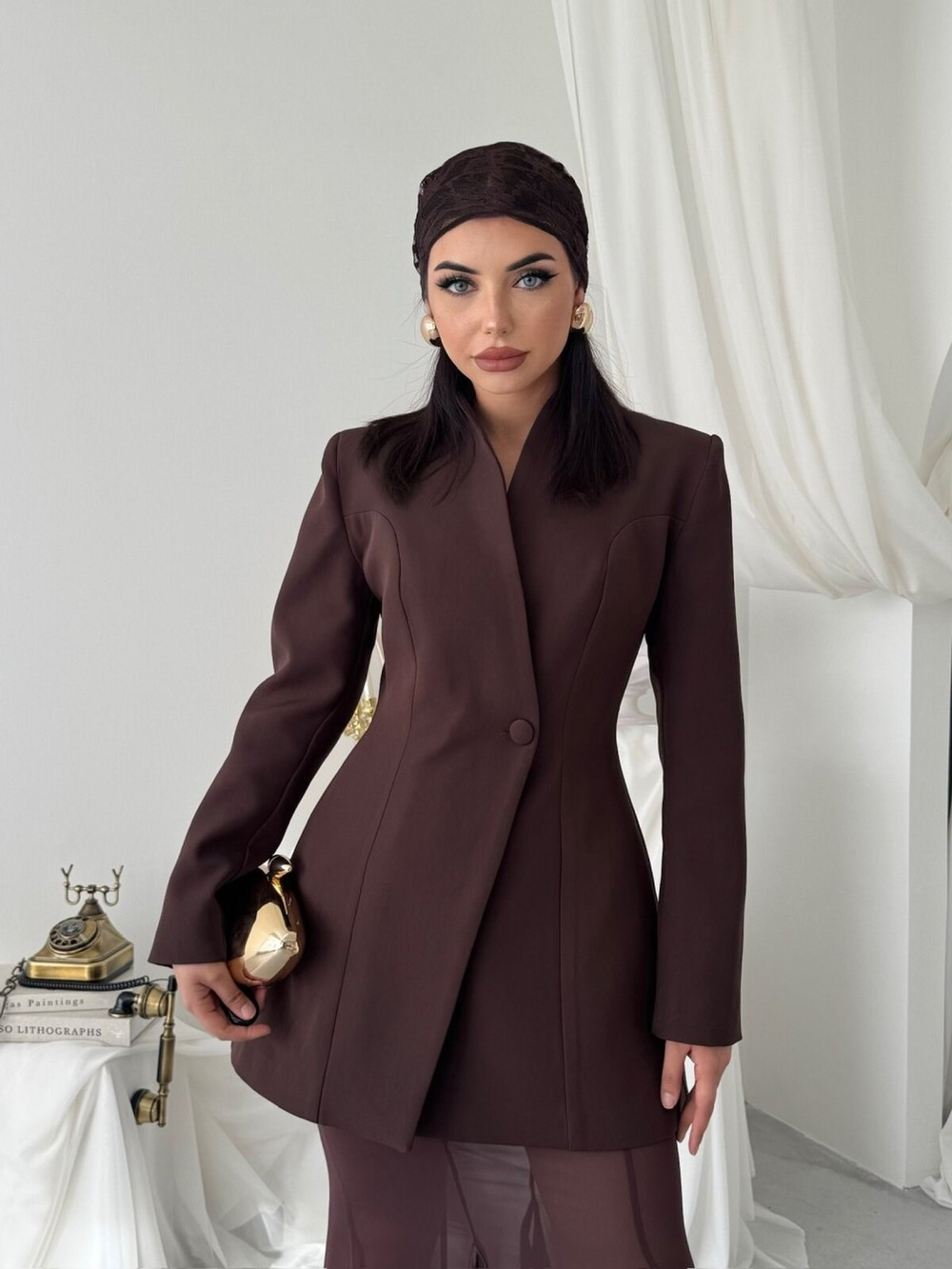 Sacra Two-Piece Set