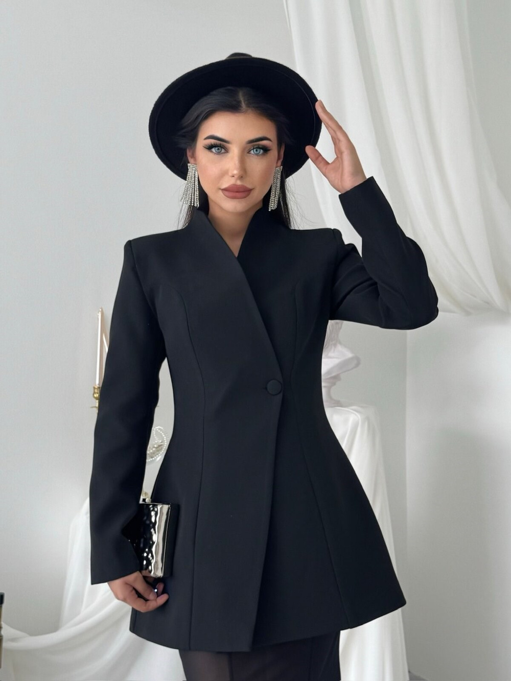 Sacra Two-Piece Set