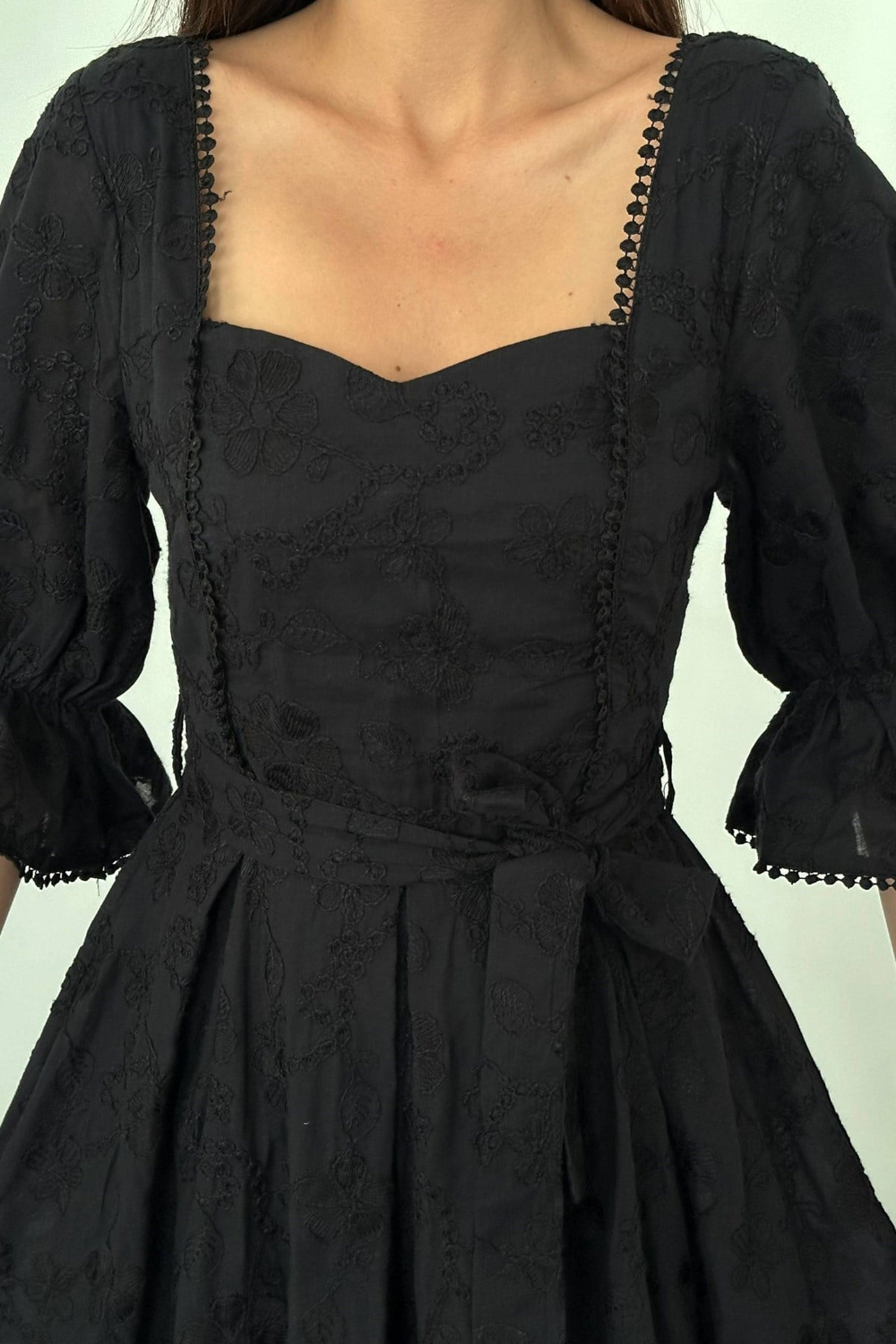 Wholesale Black Embroidery Dress with Elastic Sleeves