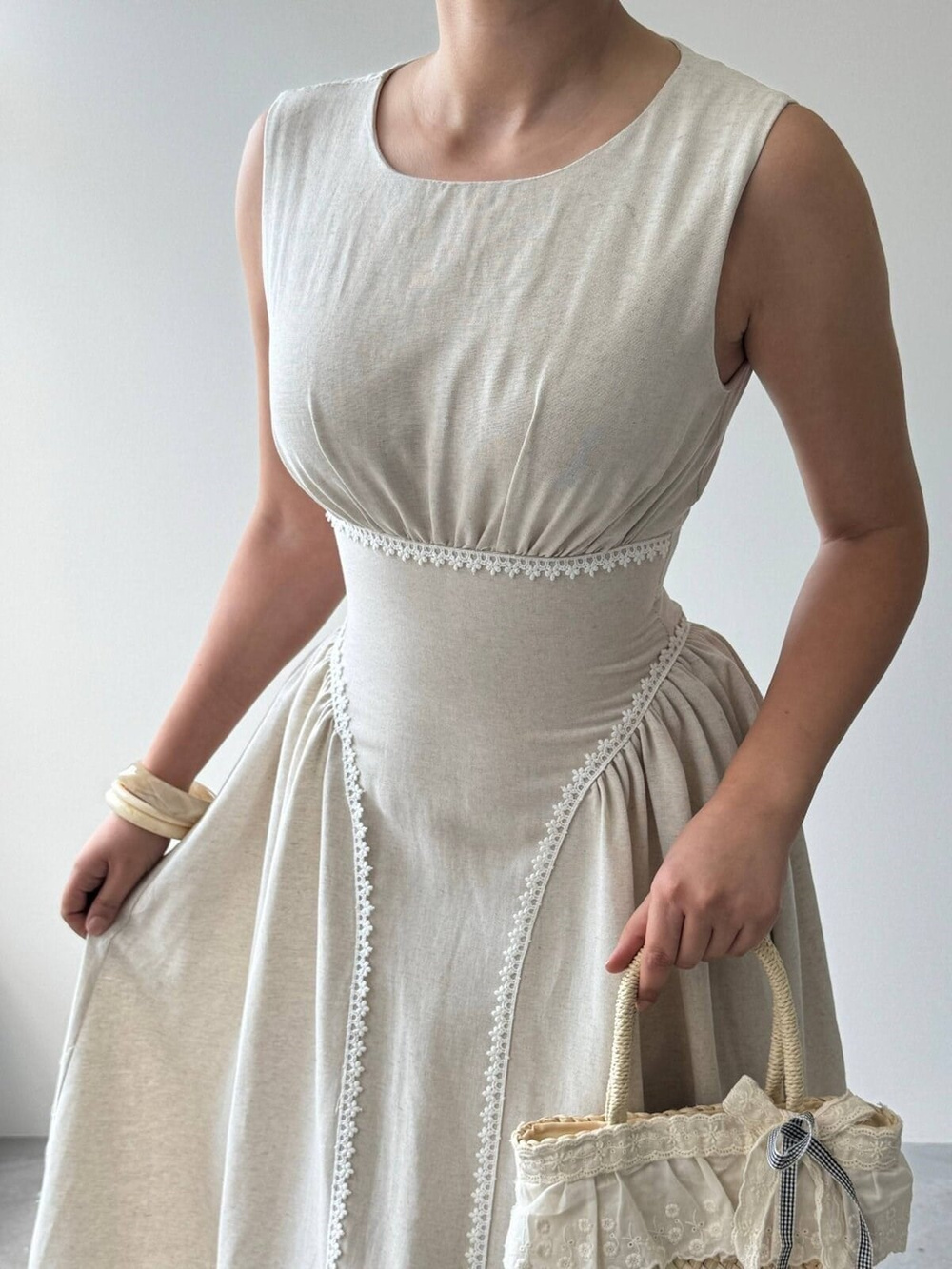 Temoy Midi Dress