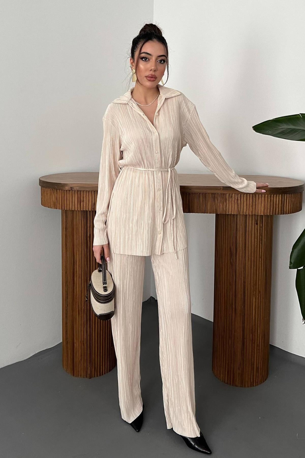Wholesale Beige Pleated Shirt and Pants Set