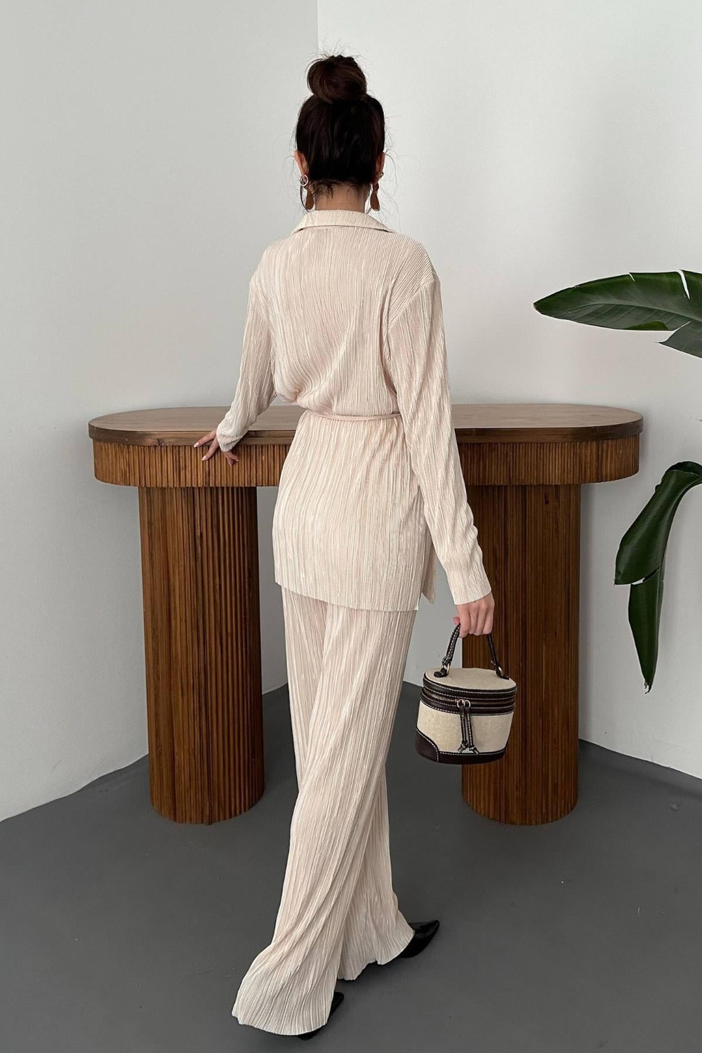 Wholesale Beige Pleated Shirt and Pants Set