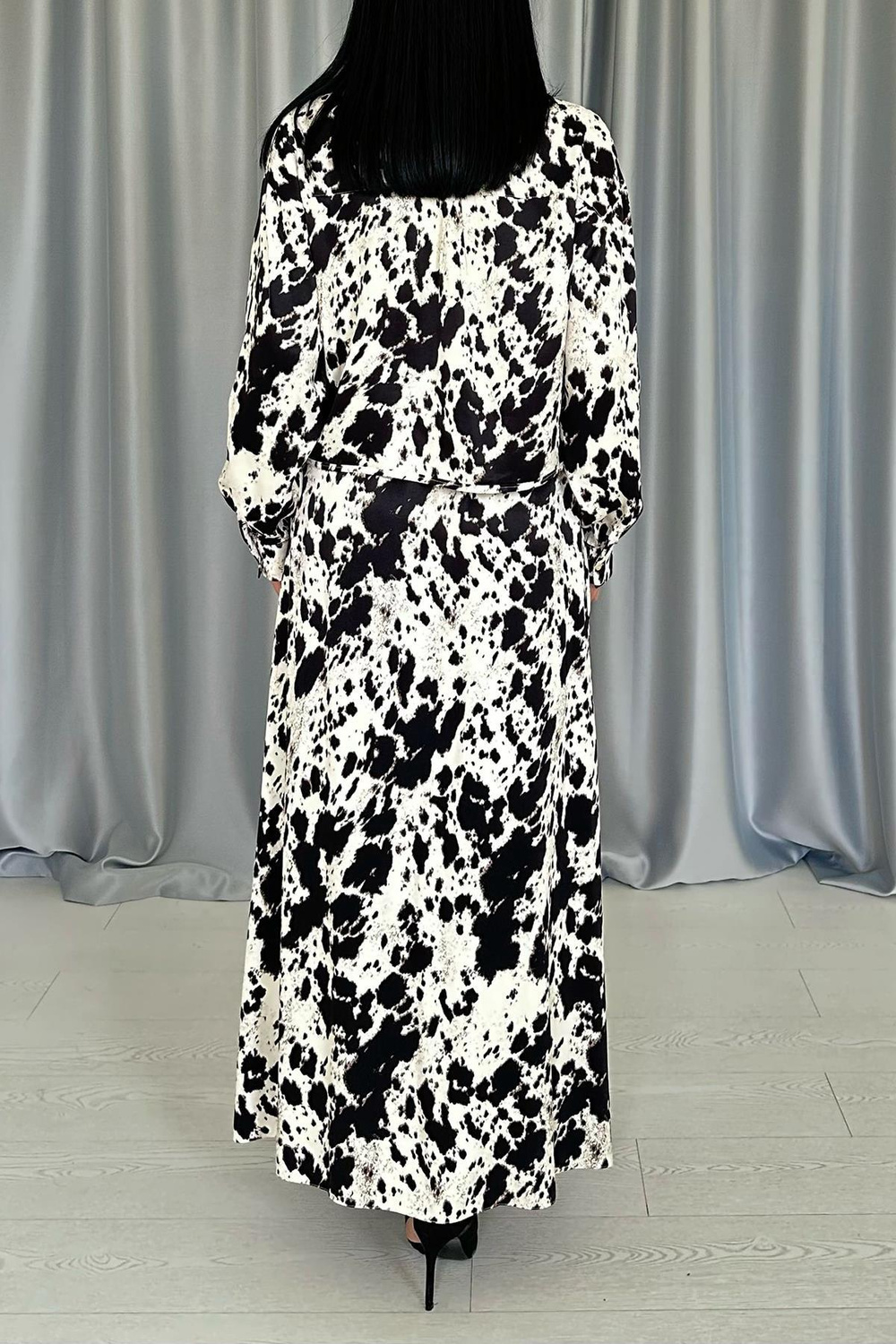 Wholesale Beige Black Patterned Viscose Suit