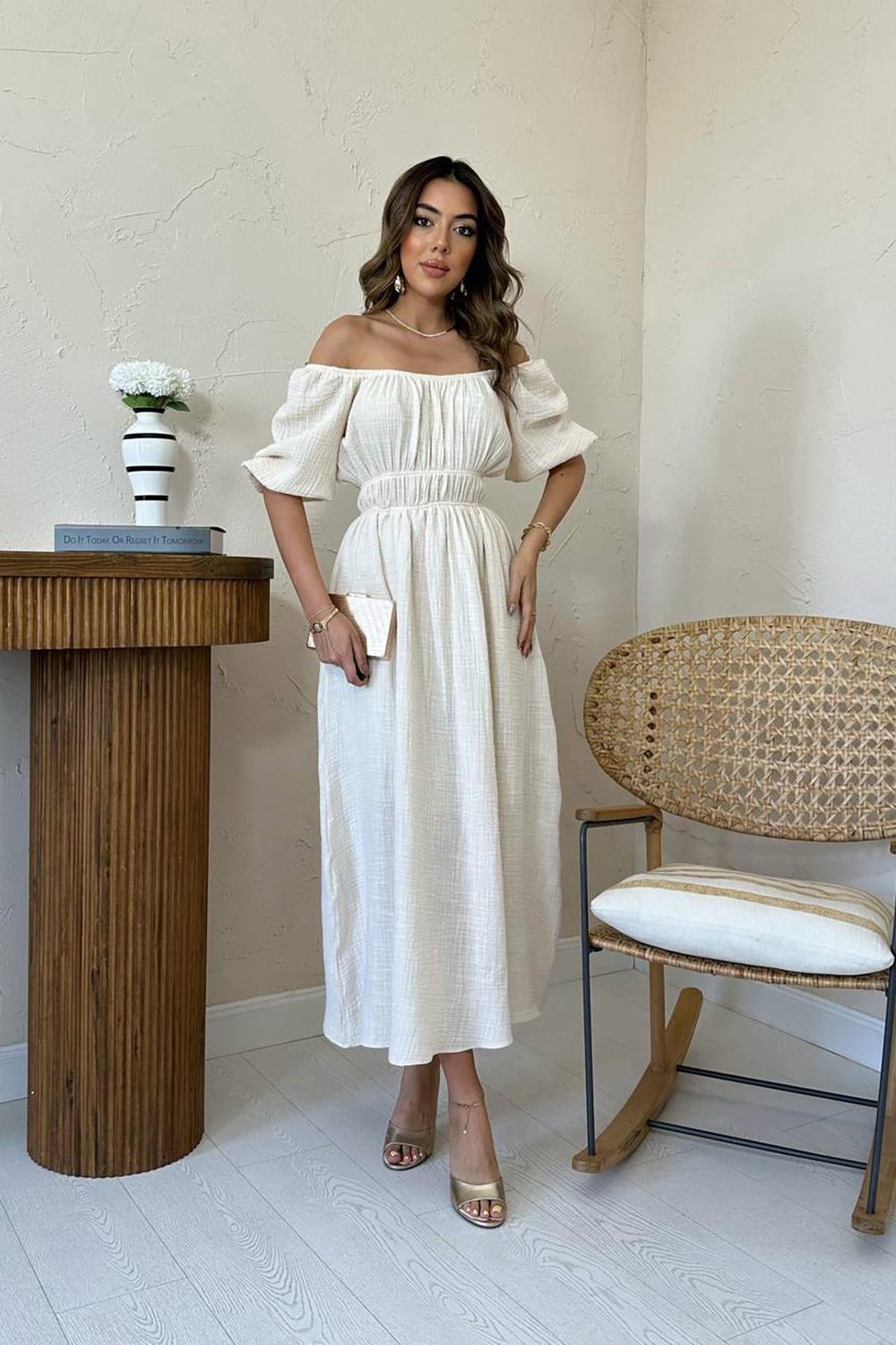 Wholesale Beige Muslin Linen Dress with Gathered Collar