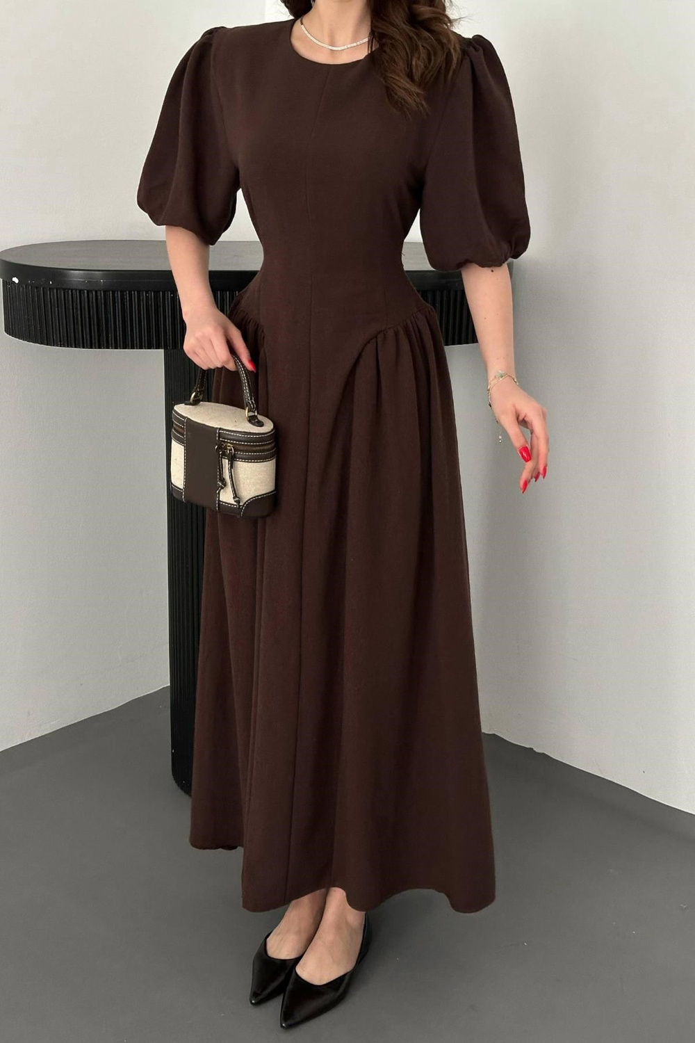 Wholesale Brown Lantern-Sleeve Linen Dress