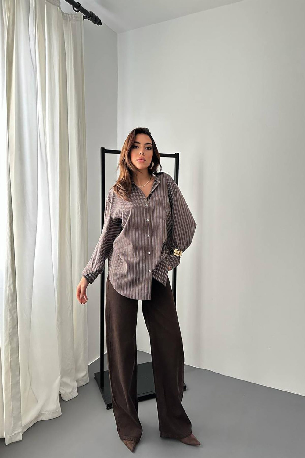 Wholesale Brown Striped Loose-Fit Shirt