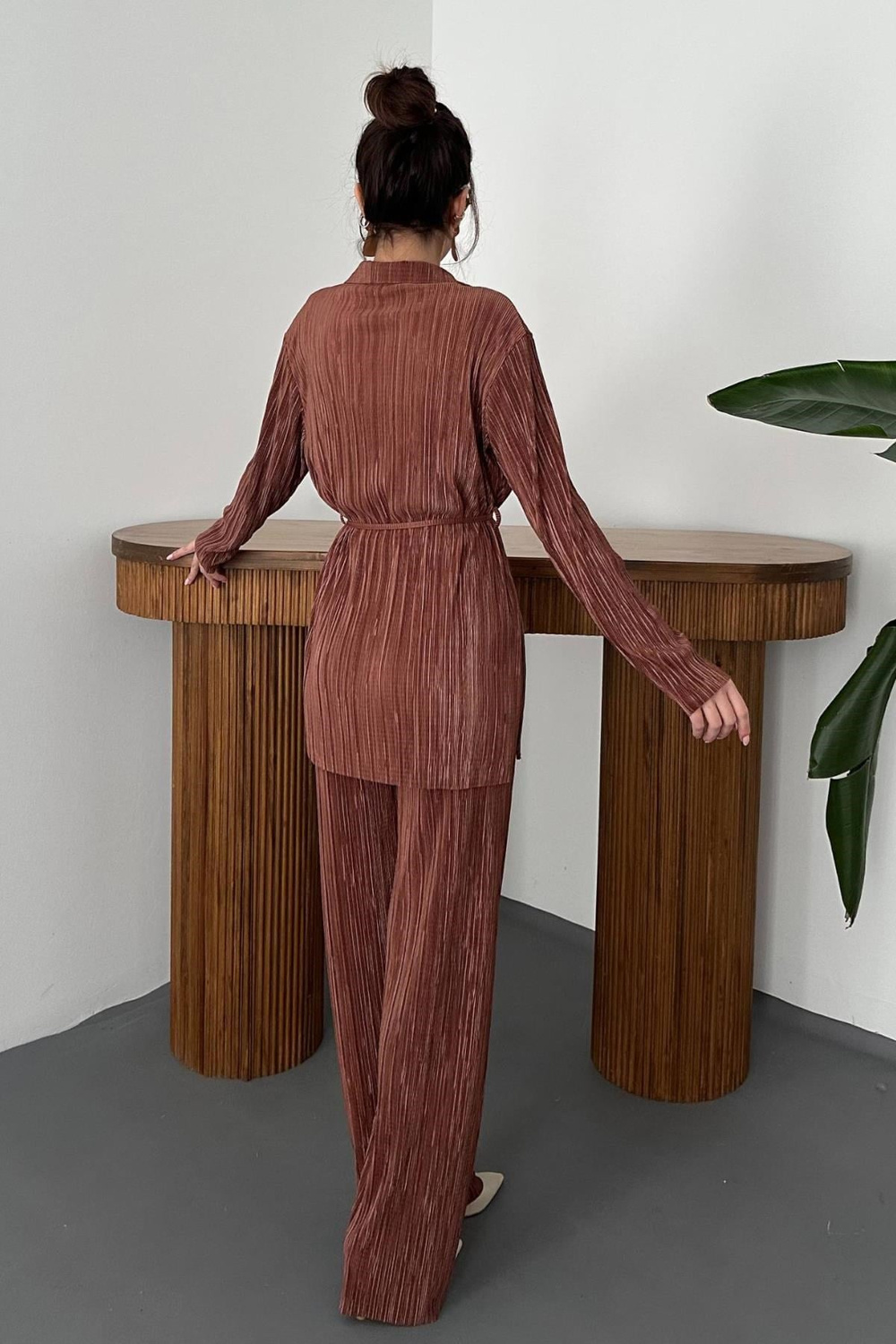 Wholesale Brown Pleated Shirt and Pants Set