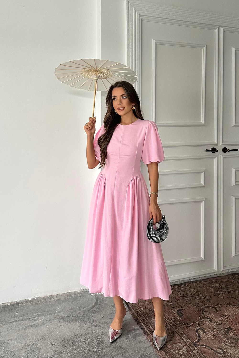 Pembe Arkadan Bağlamalı Büzgülü Keten Elbise