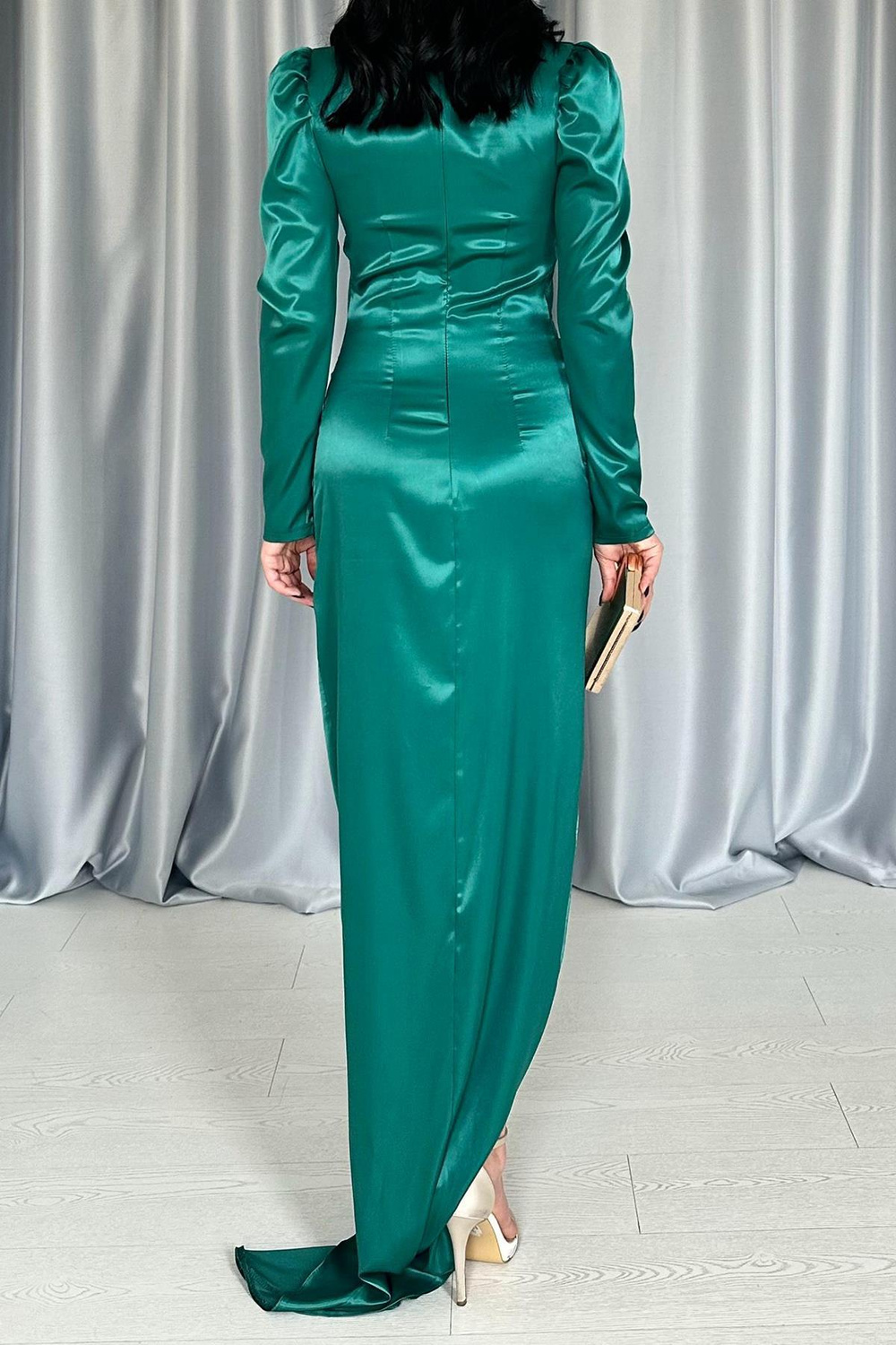 Wholesale Emerald Green Dress with Cups and Slit
