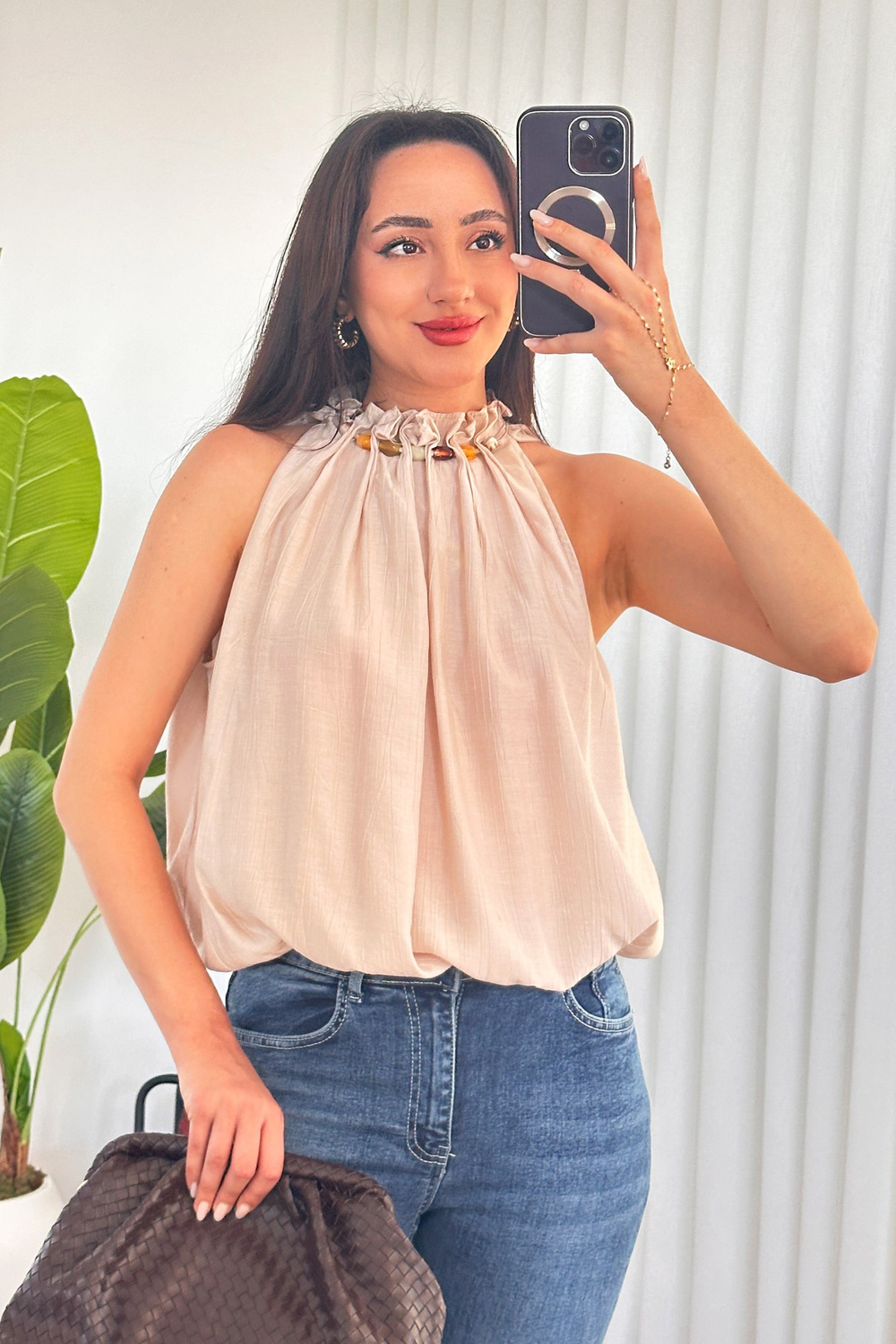 Yakası Boncuklu Balon Model Toptan Bej Bluz