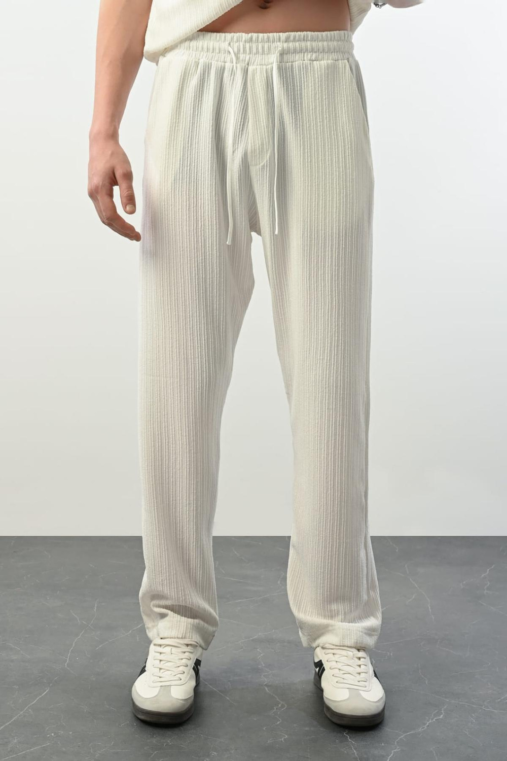 Wholesale Men Ecru Pants