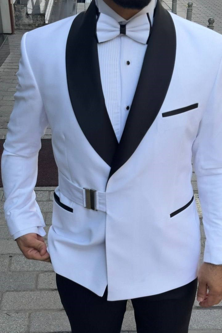 Wholesale Men Ecru Three-Piece Suit 1744W26-007
