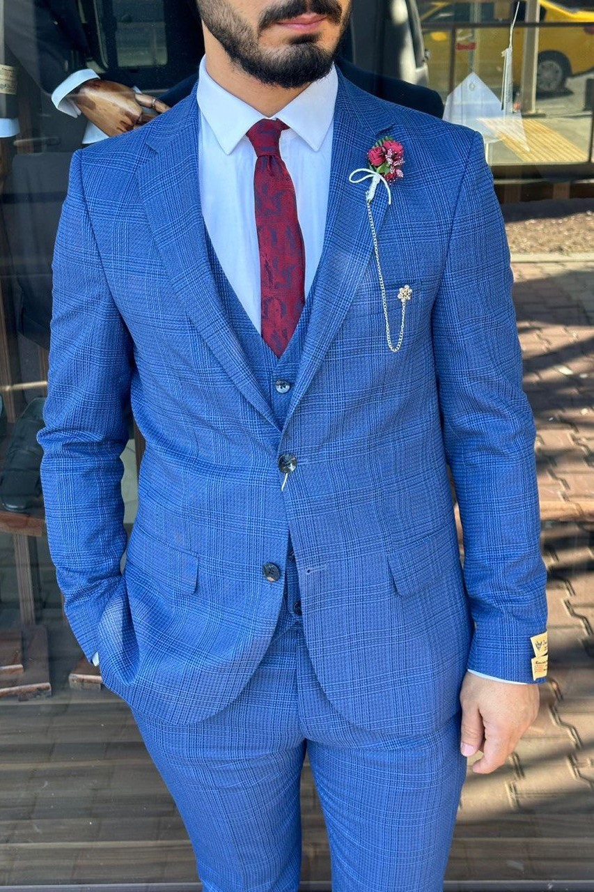 Wholesale Men's Azure Blue Plus Size Three-Piece Suit 1744W26-010