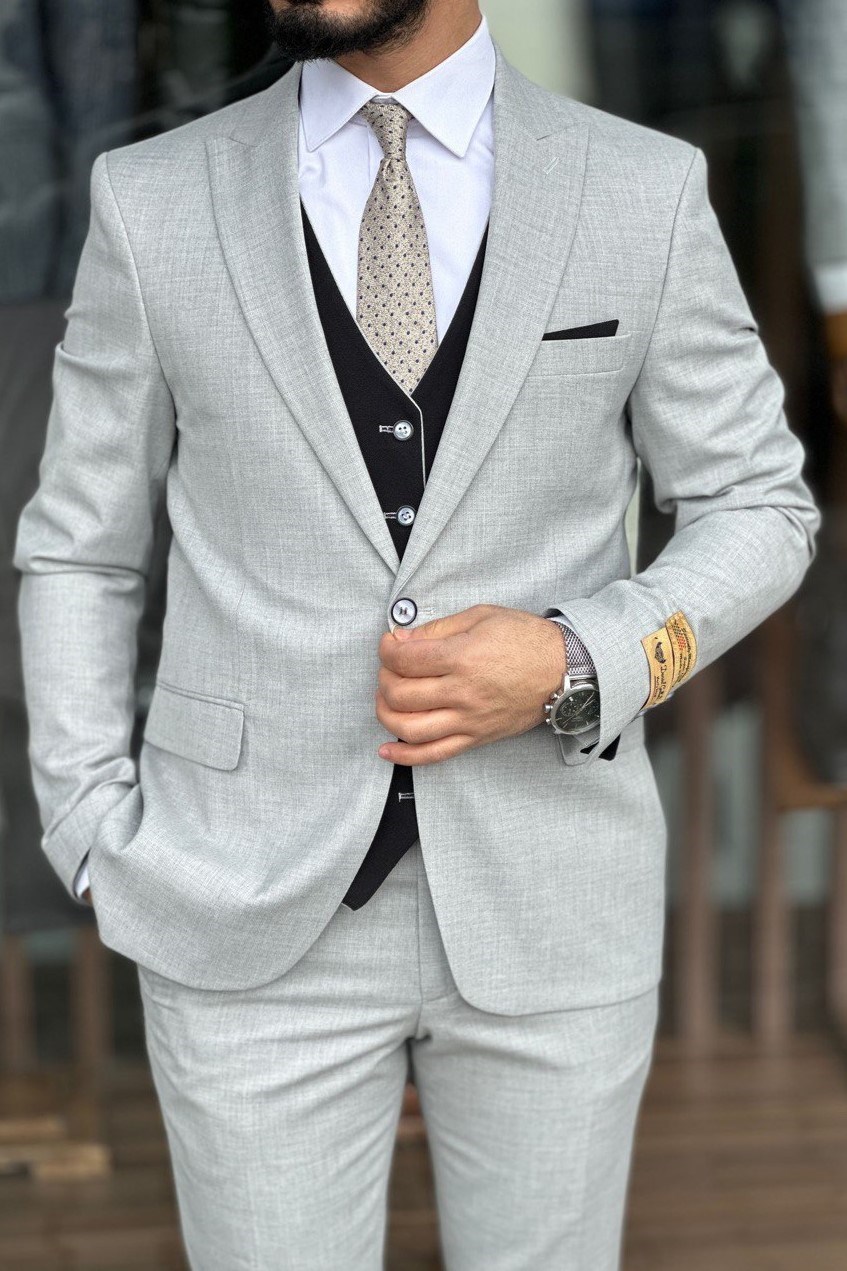 Wholesale Men's Baby Blue Plus Size Three-Piece Suit 1744W26-033