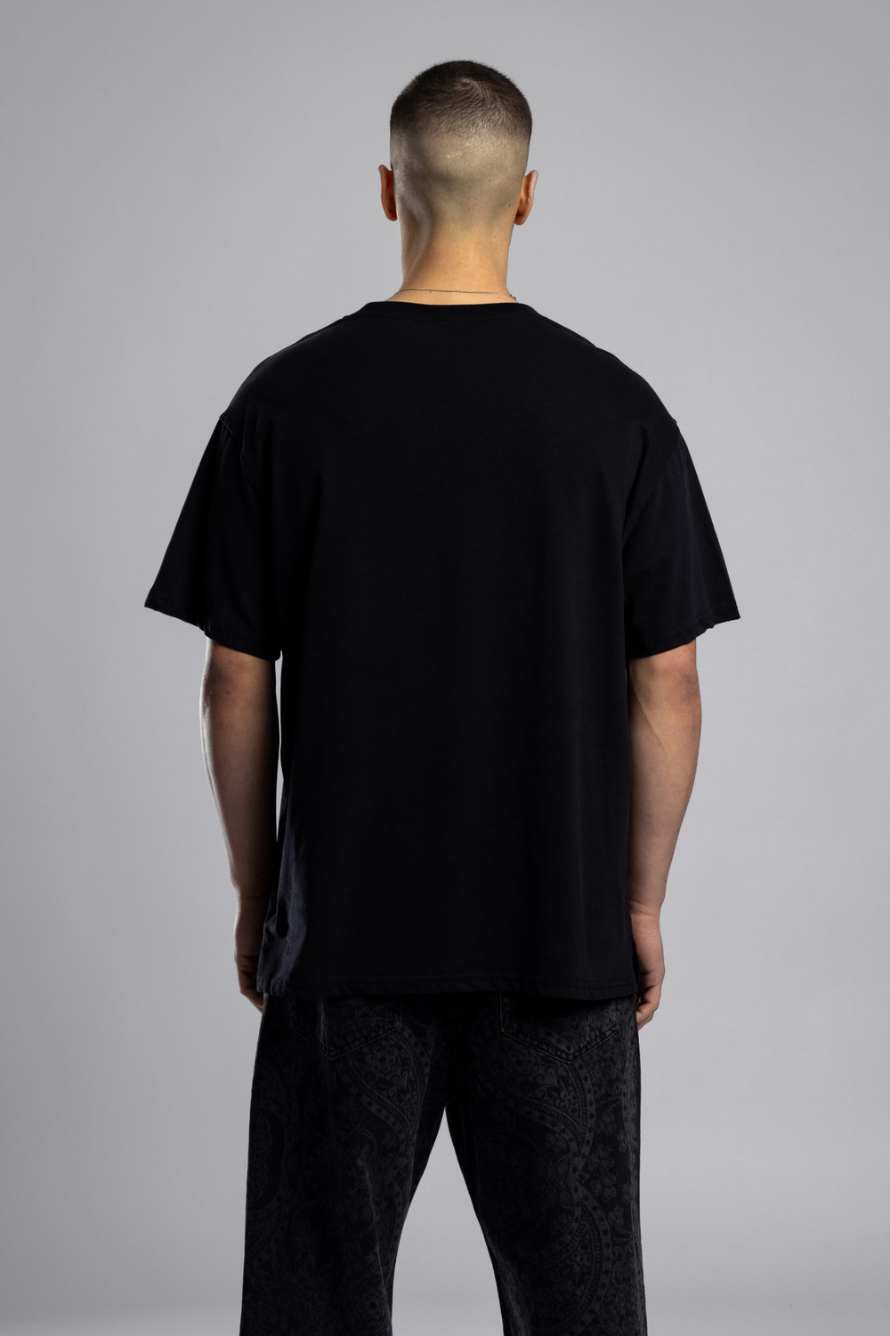 Wholesale Mens Black Basic T-shirt