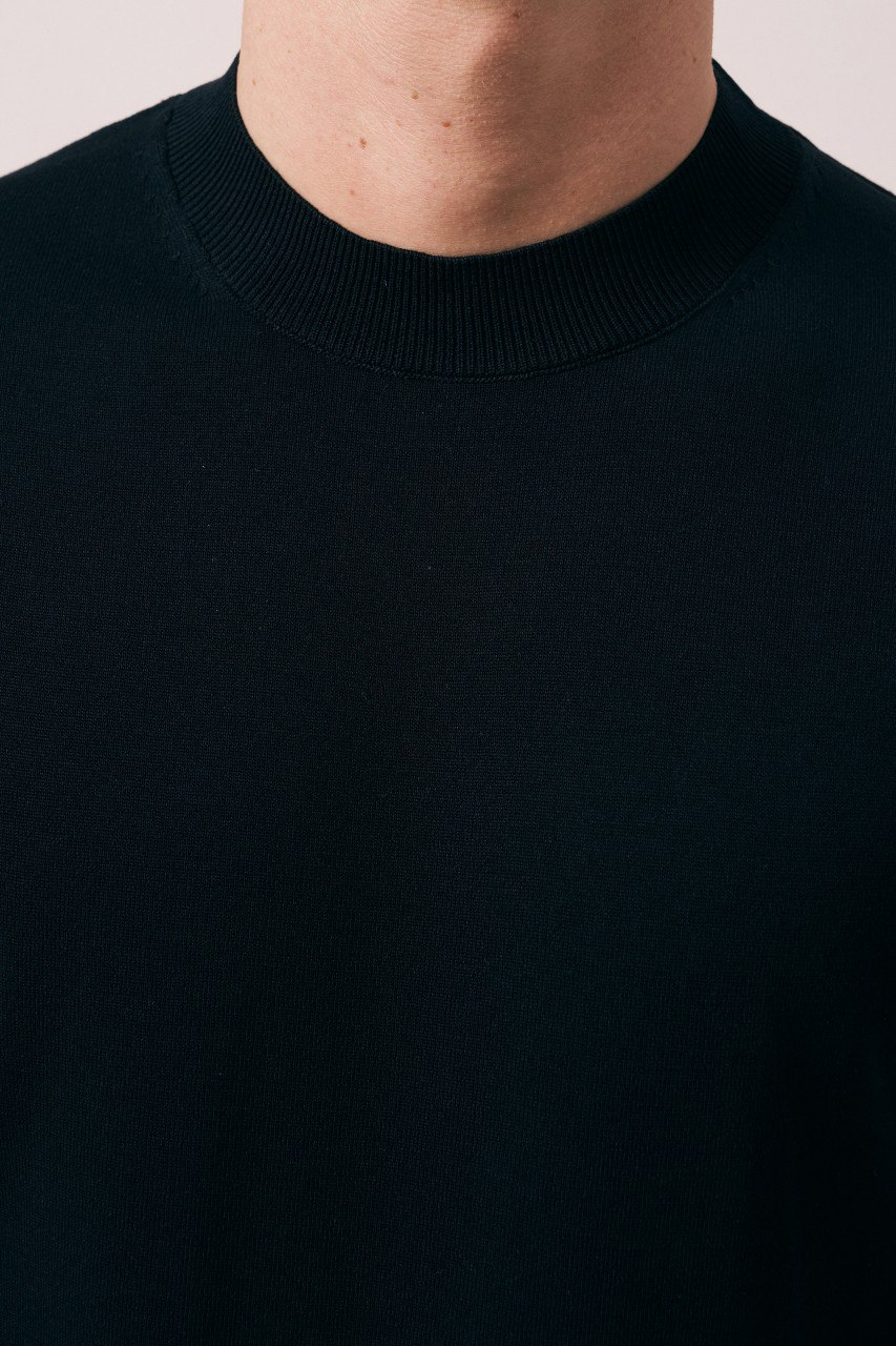 Wholesale Mens Black Knit Crew-Neck T-Shirt
