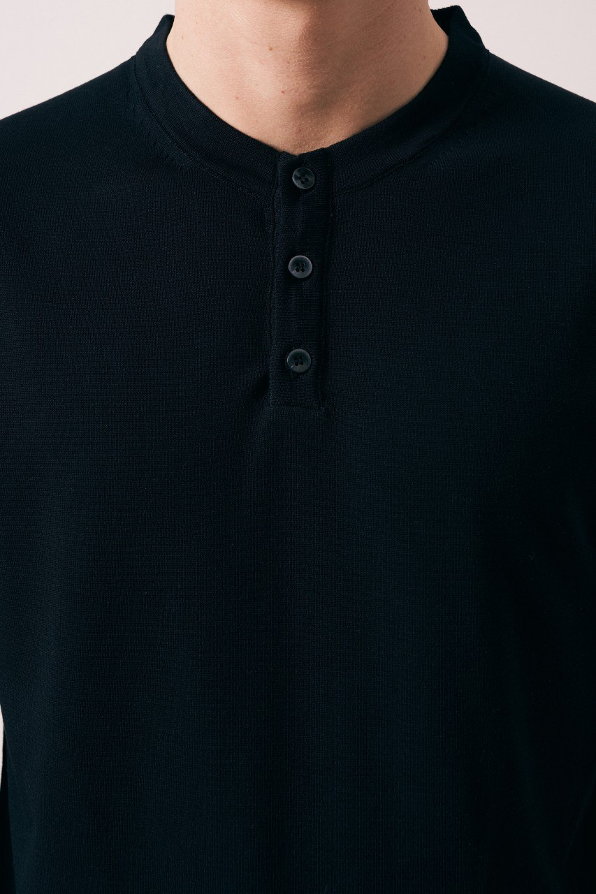 Wholesale Mens Black Knit Crew-Neck T-Shirt