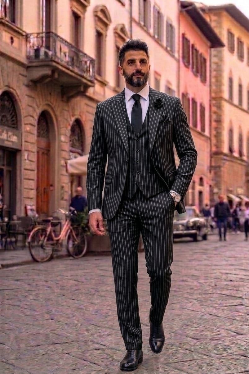 Wholesale Men's Black Three-Piece Suit 1701W26-105