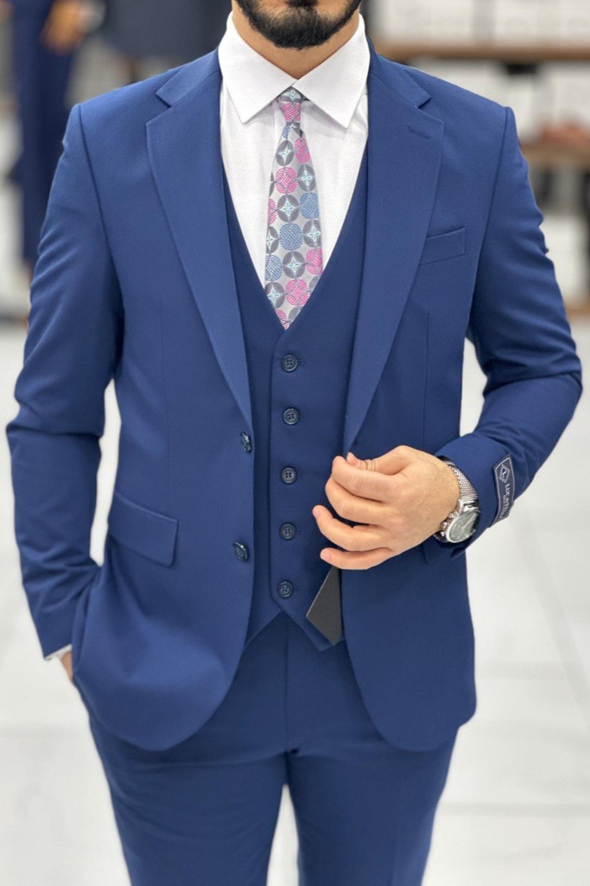 Wholesale Men's Blue Three-Piece Suit 1744W26-020