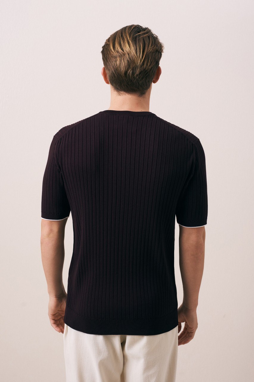 Wholesale Mens Bordeaux Crew-Neck T-Shirt