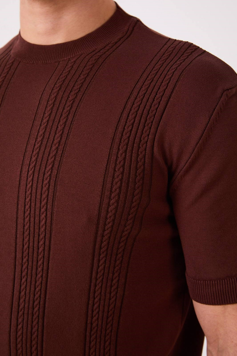 Wholesale Mens Brown Knit Crew-Neck T-Shirt