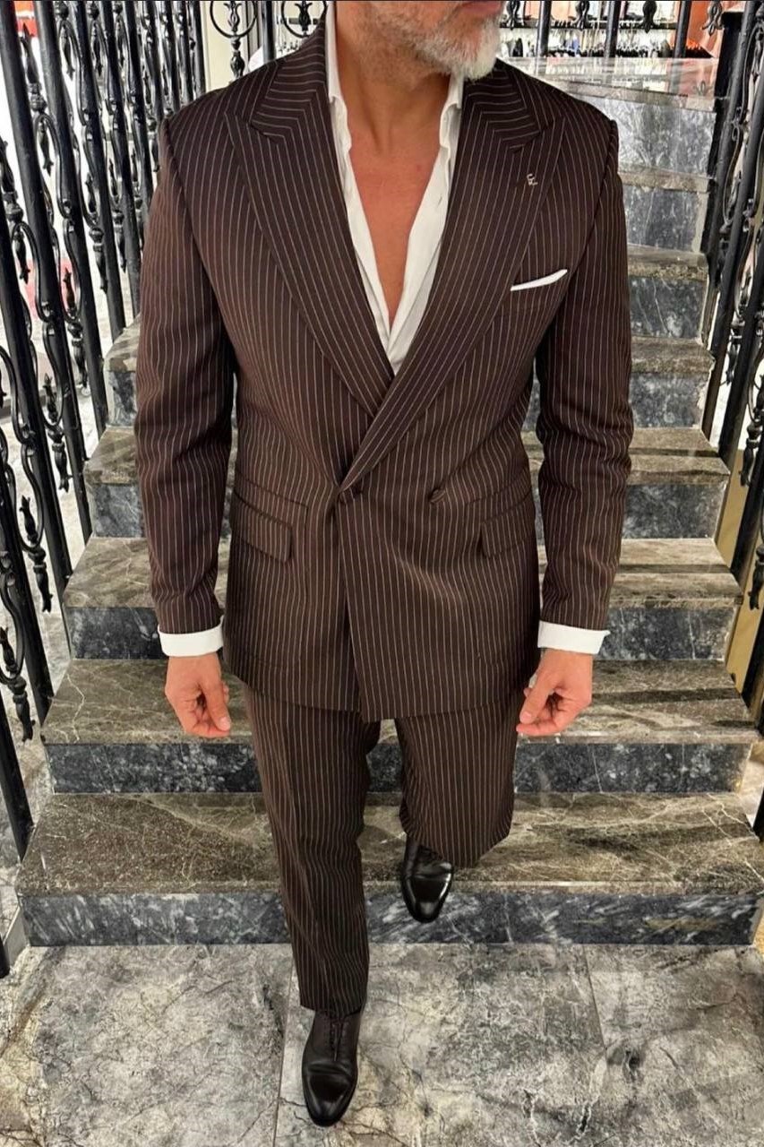 Wholesale Men's Brown Two-Piece Suit 1702W26-0509