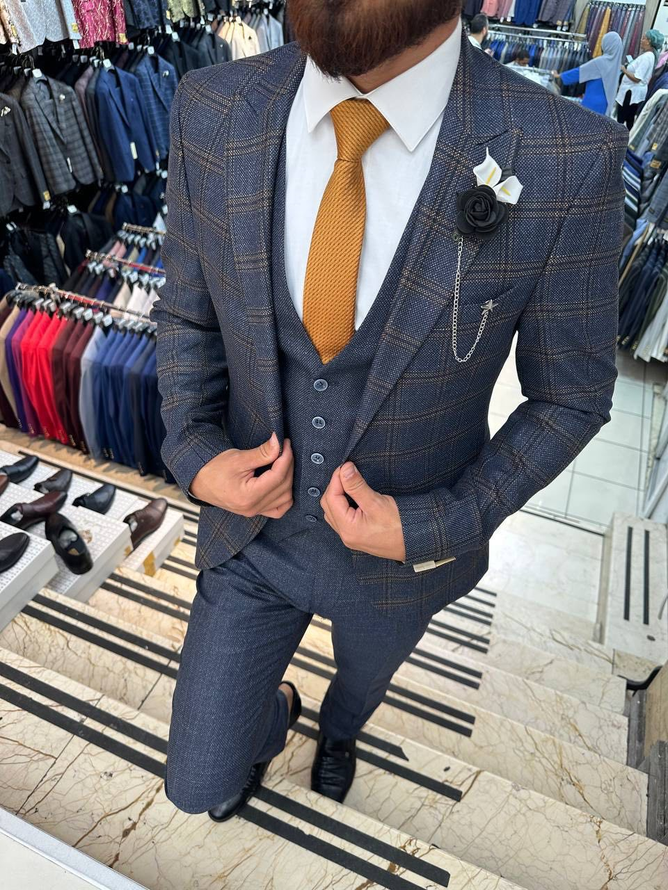 Wholesale Men's Cobalt Blue Three-Piece Suit 1744W26-012