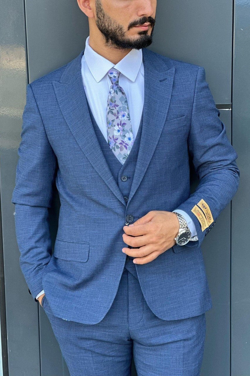 Wholesale Men's Cobalt Blue Three-Piece Suit 1744W26-054