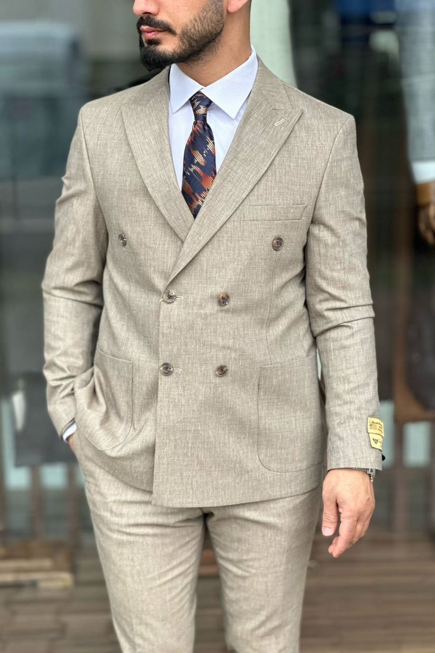 Wholesale Men's Cream Two-Piece Suit 1744W26-034