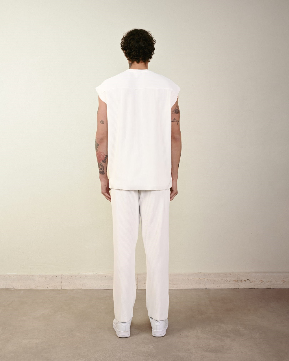 Wholesale Mens Ecru T-Shirt