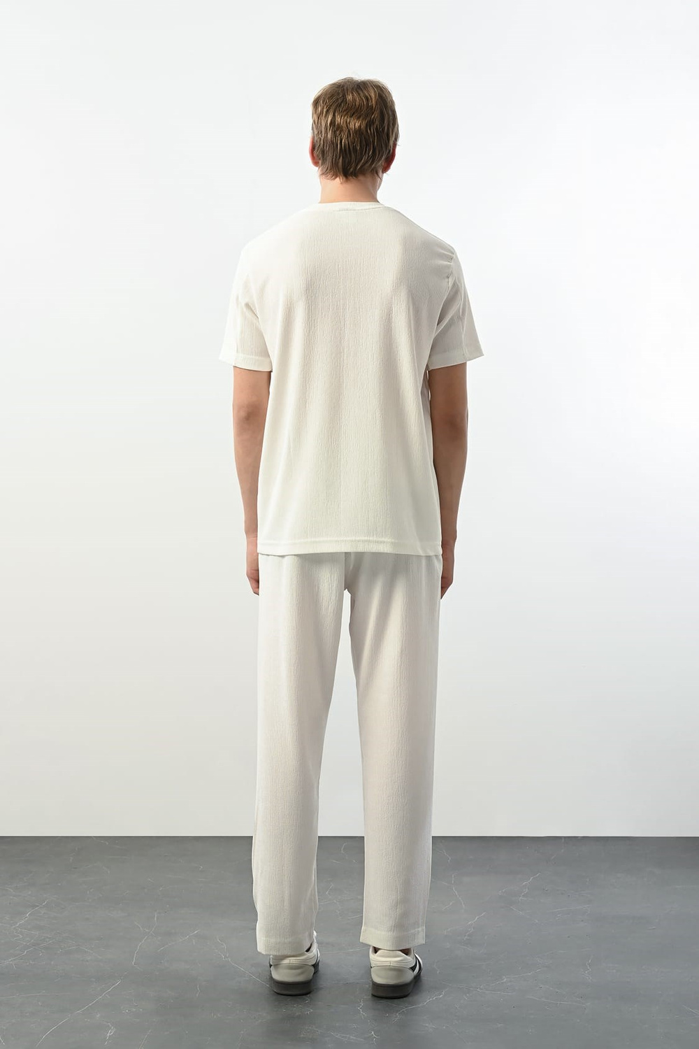Wholesale Mens Ecru T-Shirt