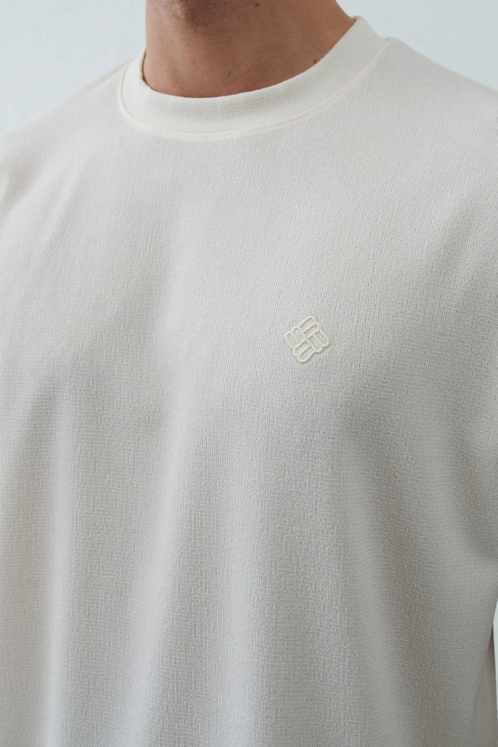 Wholesale Mens Ecru T-Shirt