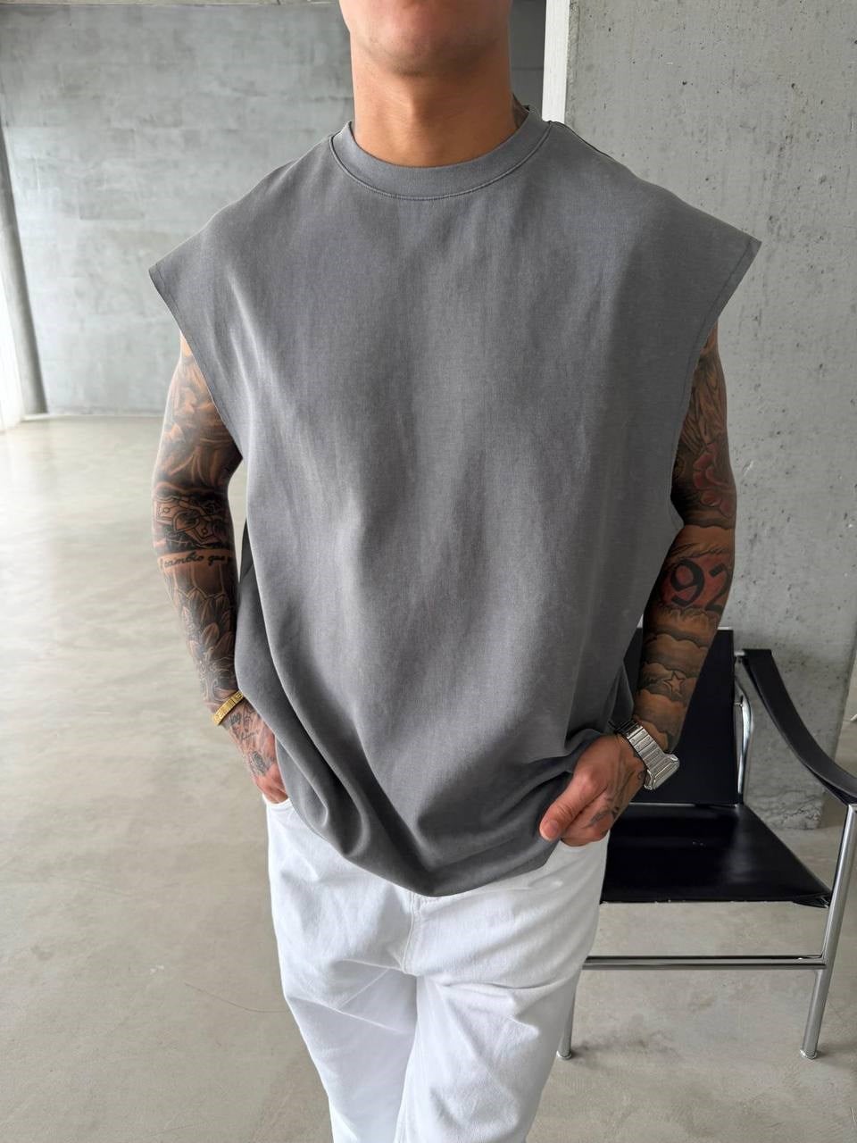 Wholesale Men's Gray T-Shirt  1605W26-E06