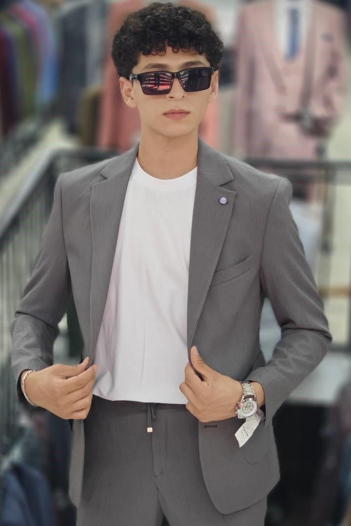 Wholesale Men's Gray Two-Piece Suit 1701W26-056