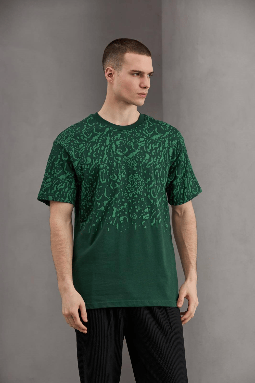 Wholesale Men's Green T-Shirt 1603W26-26-Y017