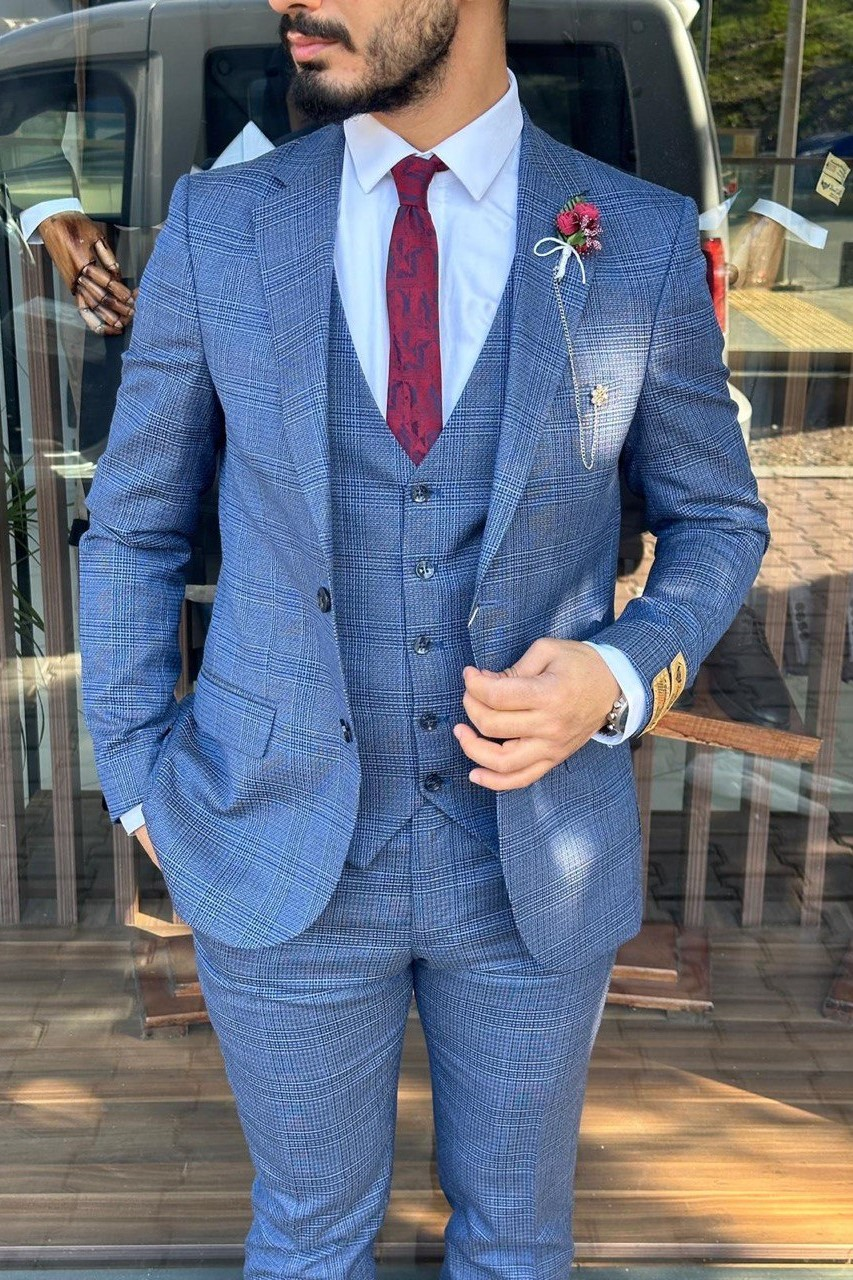 Wholesale Men's Indigo Plus Size Three-Piece Suit 1744W26-010