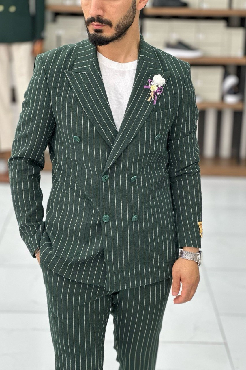 Wholesale Men's Khaki Two-Piece Suit 1744W26-044