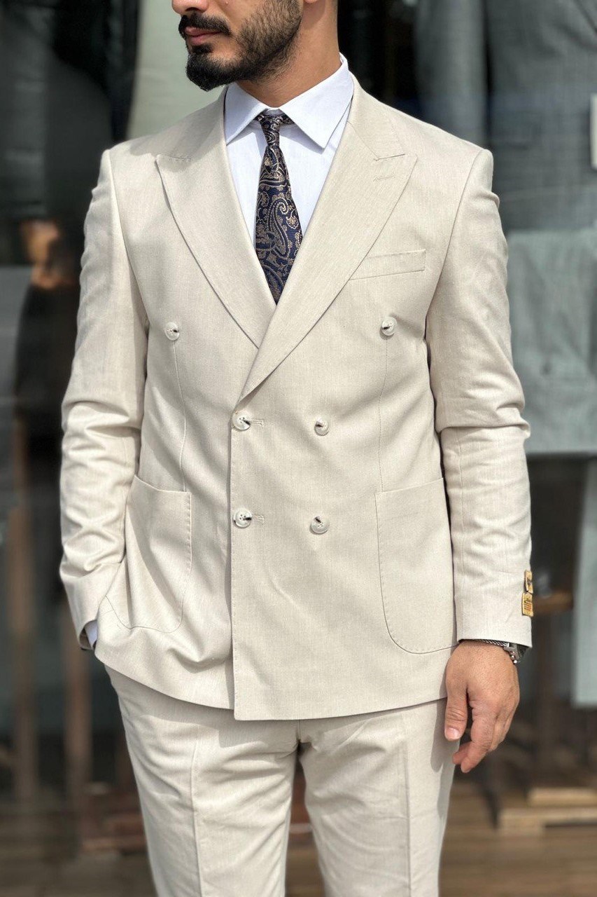 Wholesale Men's Light Beige Plus Size Two-Piece Suit 1744W26-038
