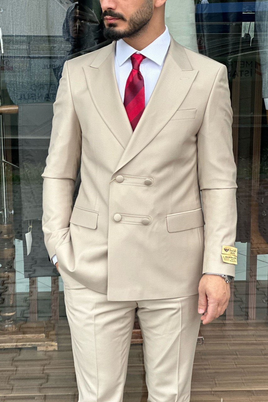 Wholesale Men's Light Beige Two-Piece Suit 1744W26-042